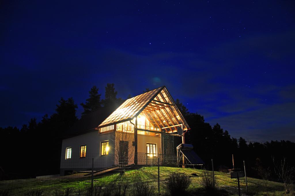 Guesthouse Leiputrija Ādaži Exterior foto