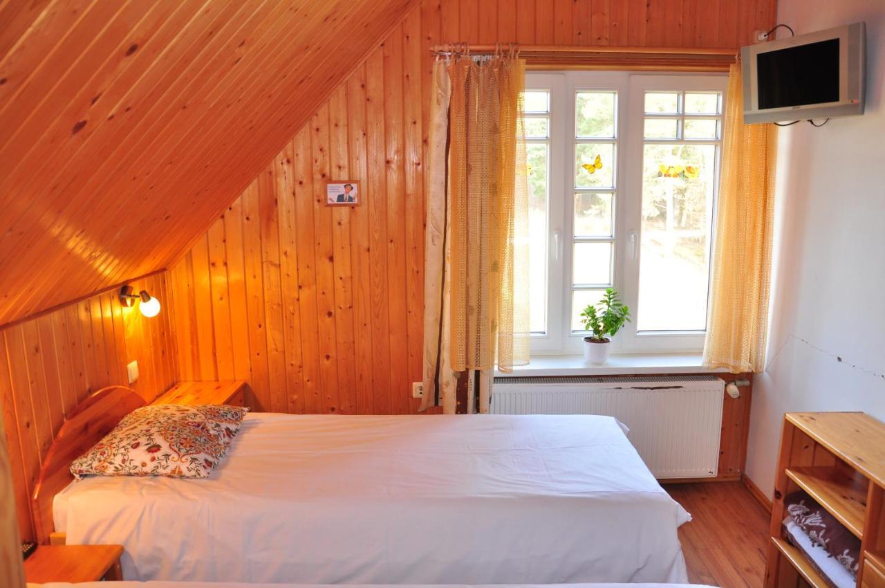 Guesthouse Leiputrija Ādaži Exterior foto